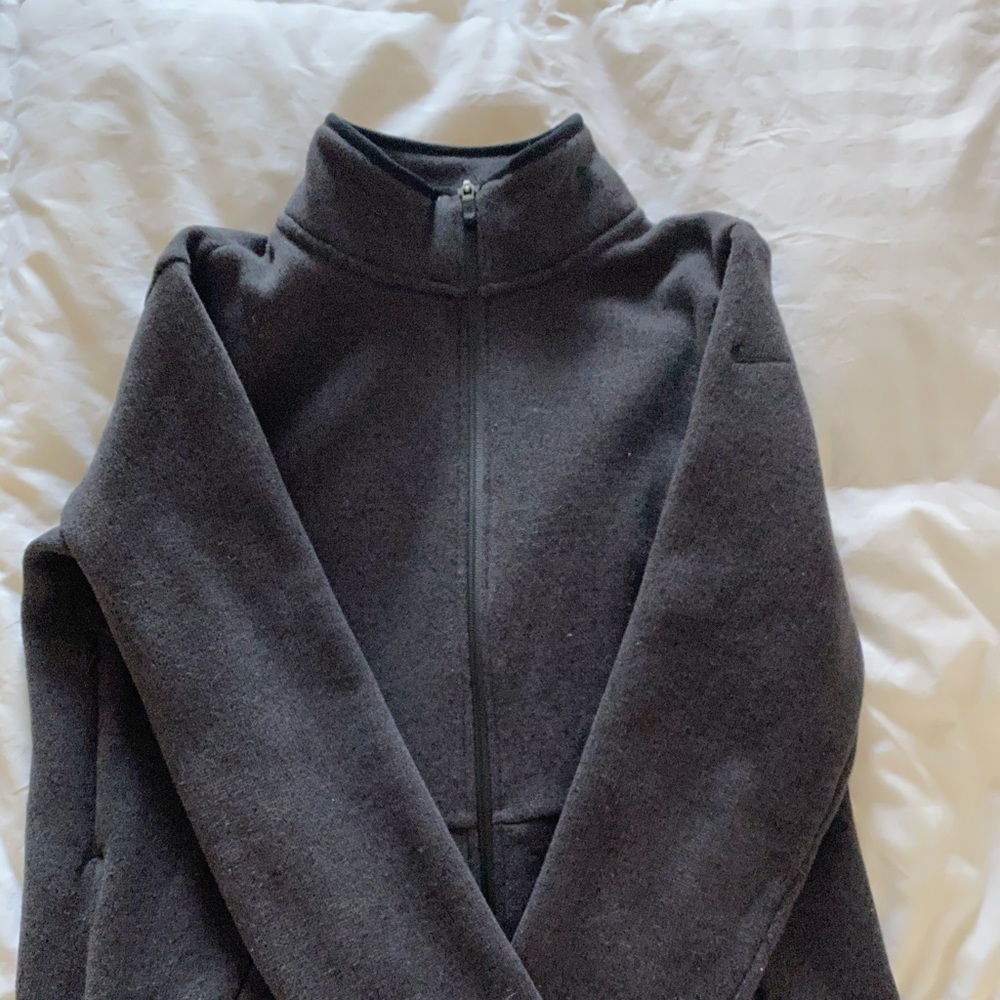 Nike zip up sweater